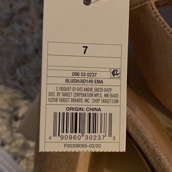 Nude heels - Picture 3 of 3